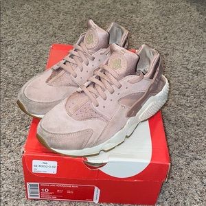 rose huaraches